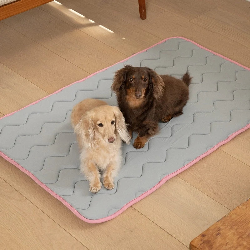 Tapis rafraîchissant à mémoire de forme gris