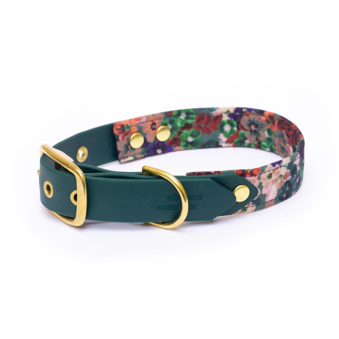 Collier Scarlett