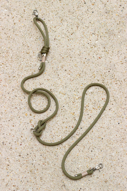 Khaki leash