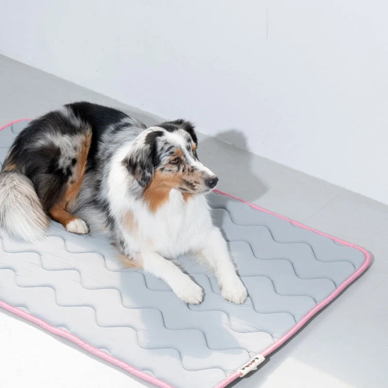 Tapis rafraîchissant à mémoire de forme gris